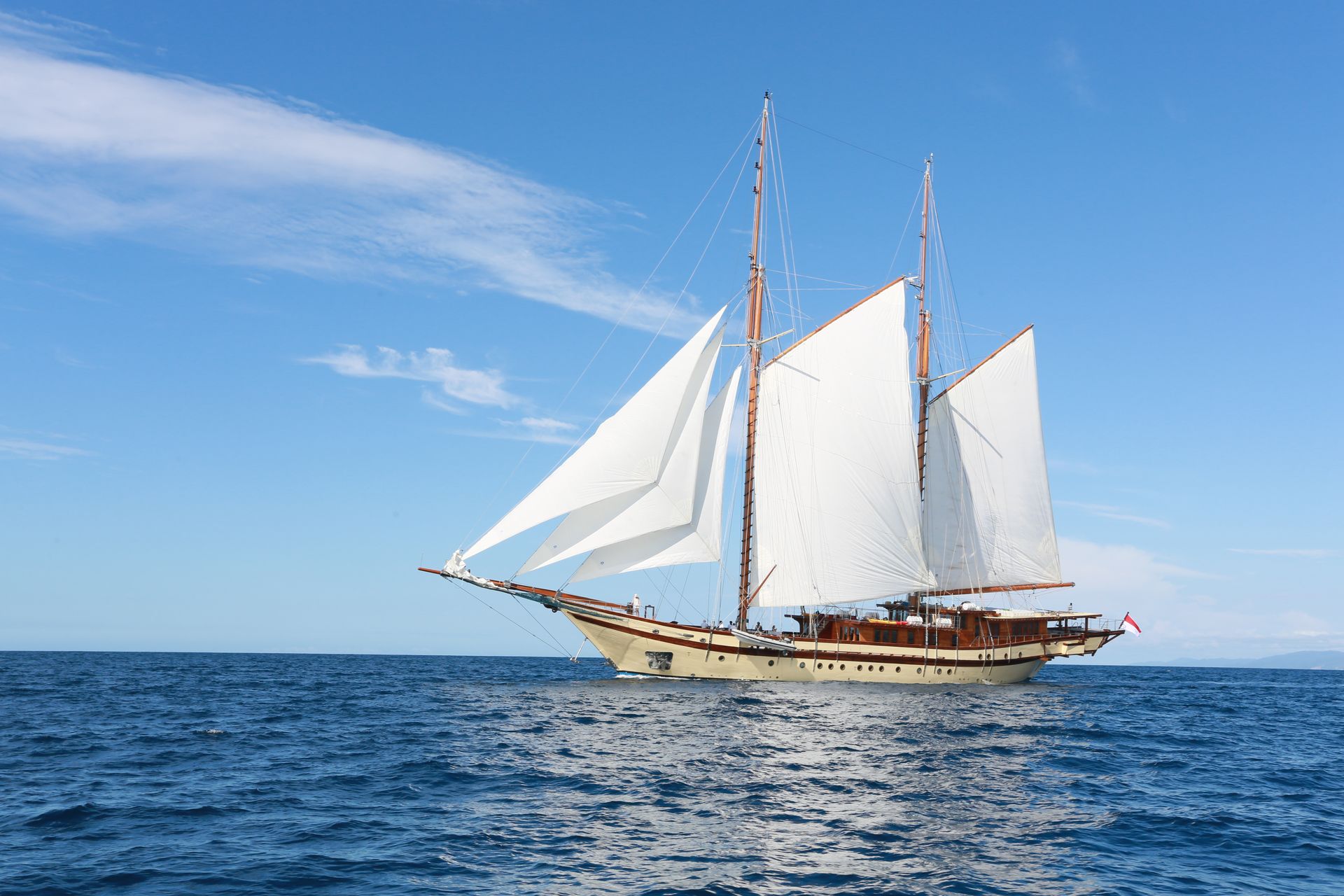 Charter Asia's largest luxury Phinisi Lamima in Indonesia
